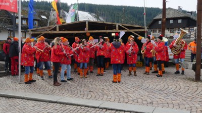 Narrenmesse und Nachtumzug