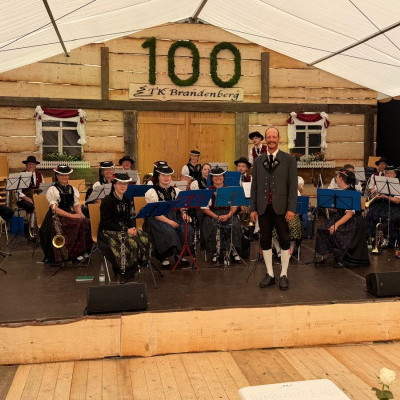 Frühschoppen Konzert beim 100 jährigen Jubiläum der Trachtenkapelle Brandenberg Vorschaubild